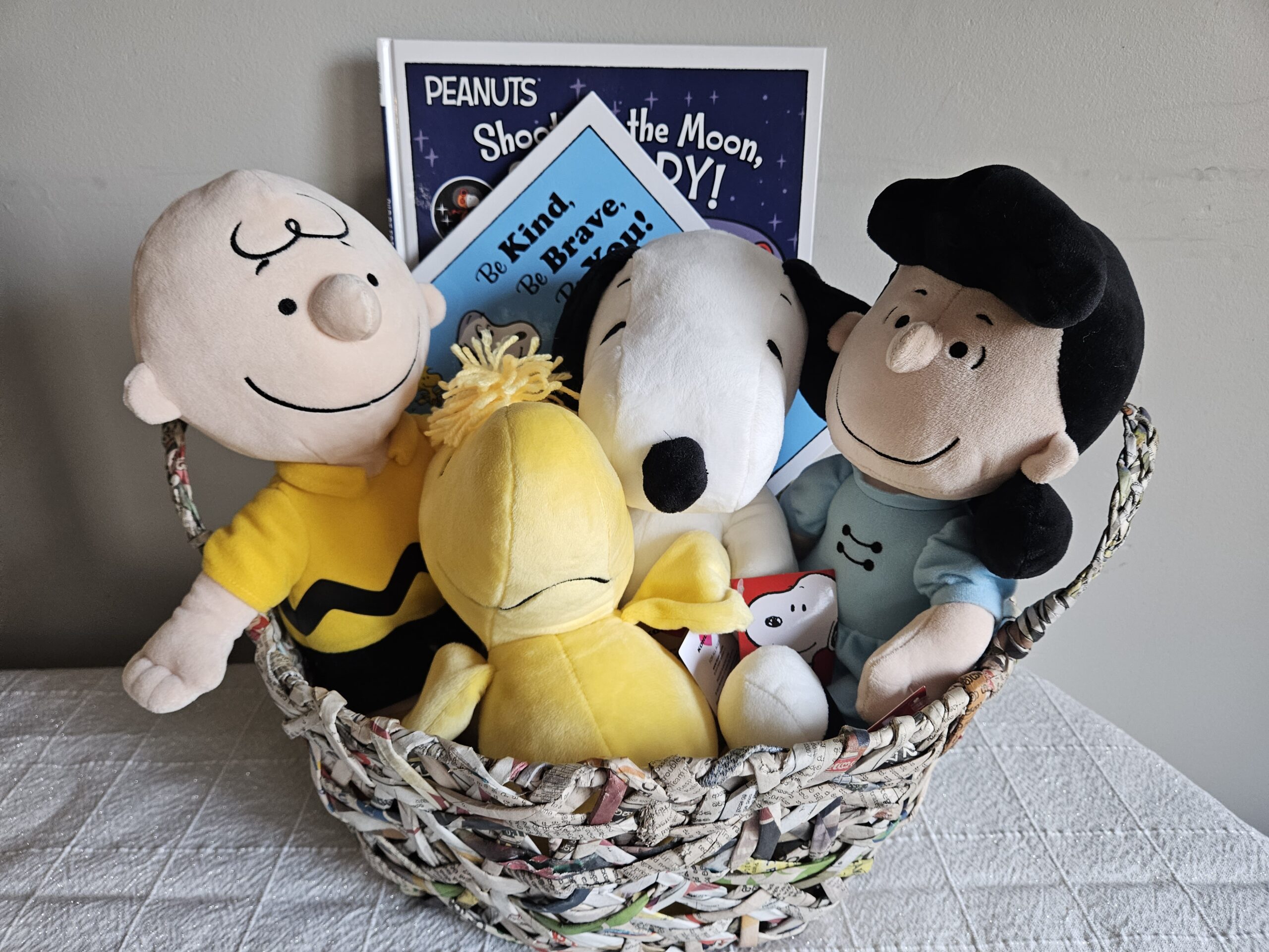 Item HG24 - Cute Basket of Peanuts Fun for Your Kids or Grandkids